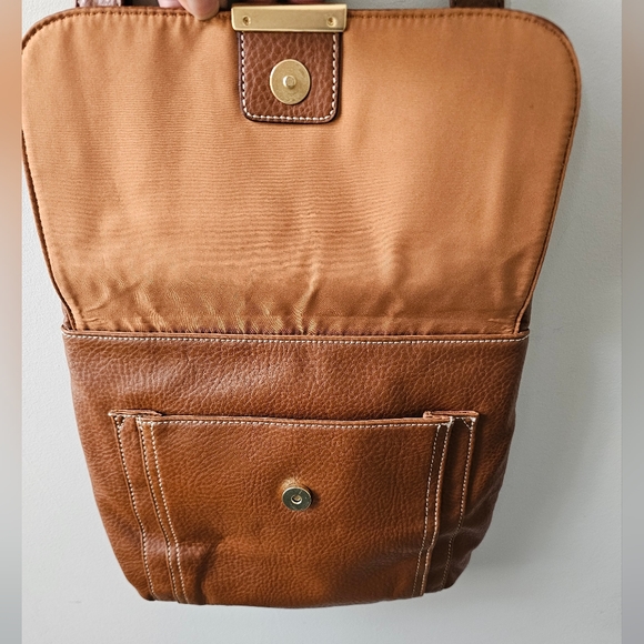 RELIC Pebbled Brown Leather Women's Crossbody, Shoulder Bag, Purse - Picture 4 of 10